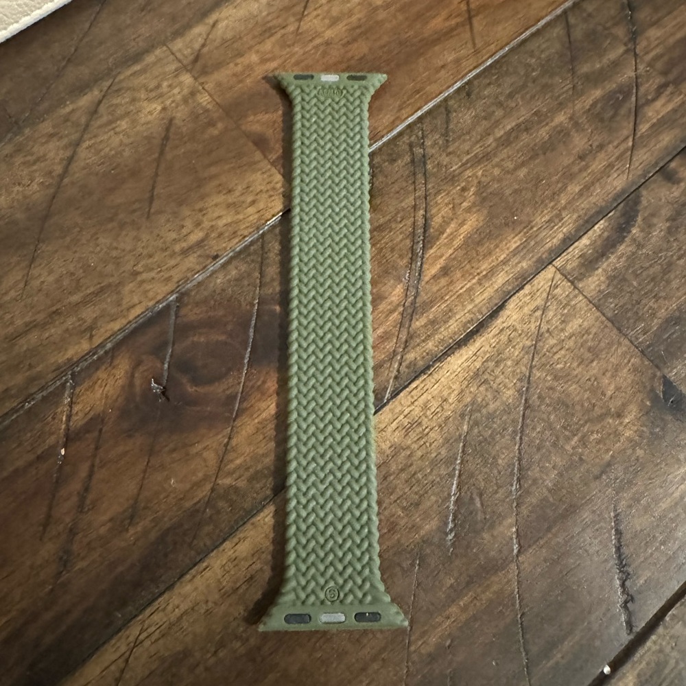 Olive Green Braided Style Silicone Apple Watchband size 5 equivalent